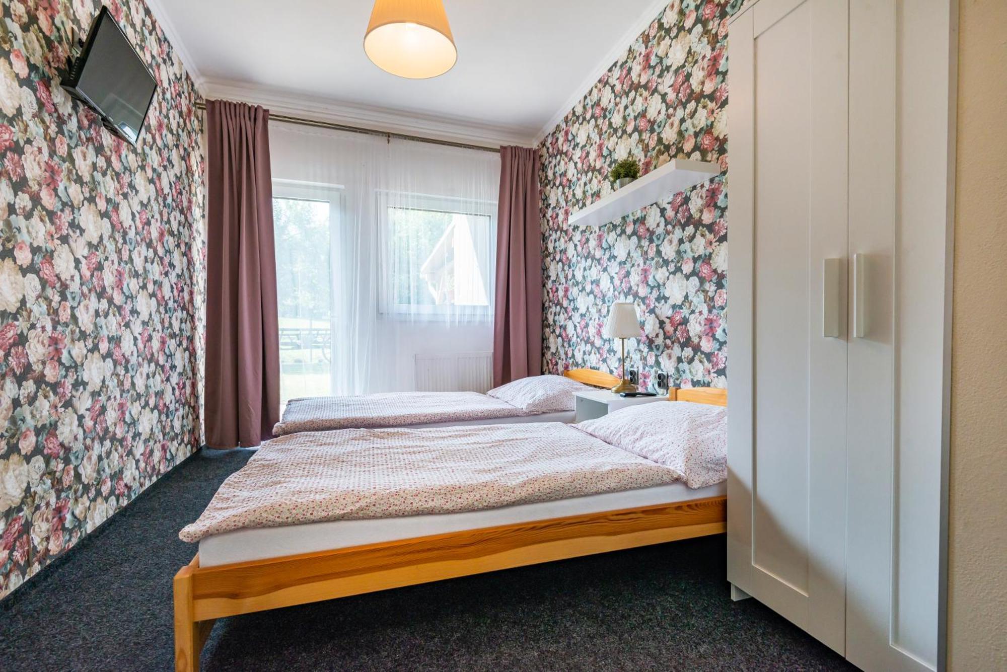 Pension u Jezu Klášterec nad Ohří Exterior foto